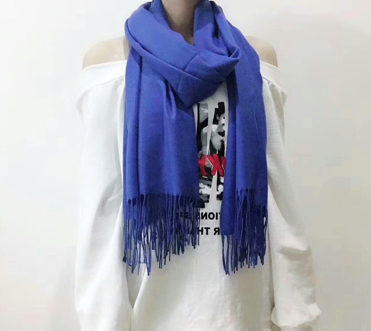 『  東大門正韓高品質純色羊毛流蘇圍巾 』，共7色，材質：95%羊毛+5%喀什米爾羊毛，尺寸：長180cm 寬70cm