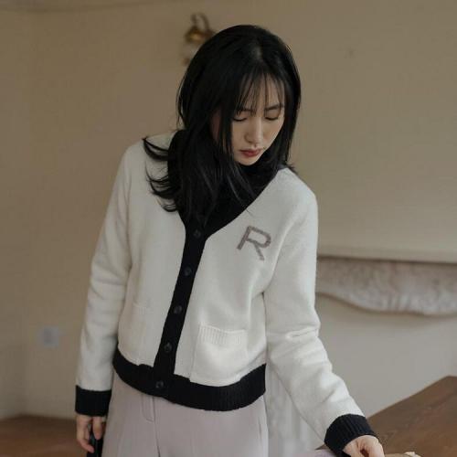 韓國服飾-KW-0111-115-韓國官網-上衣